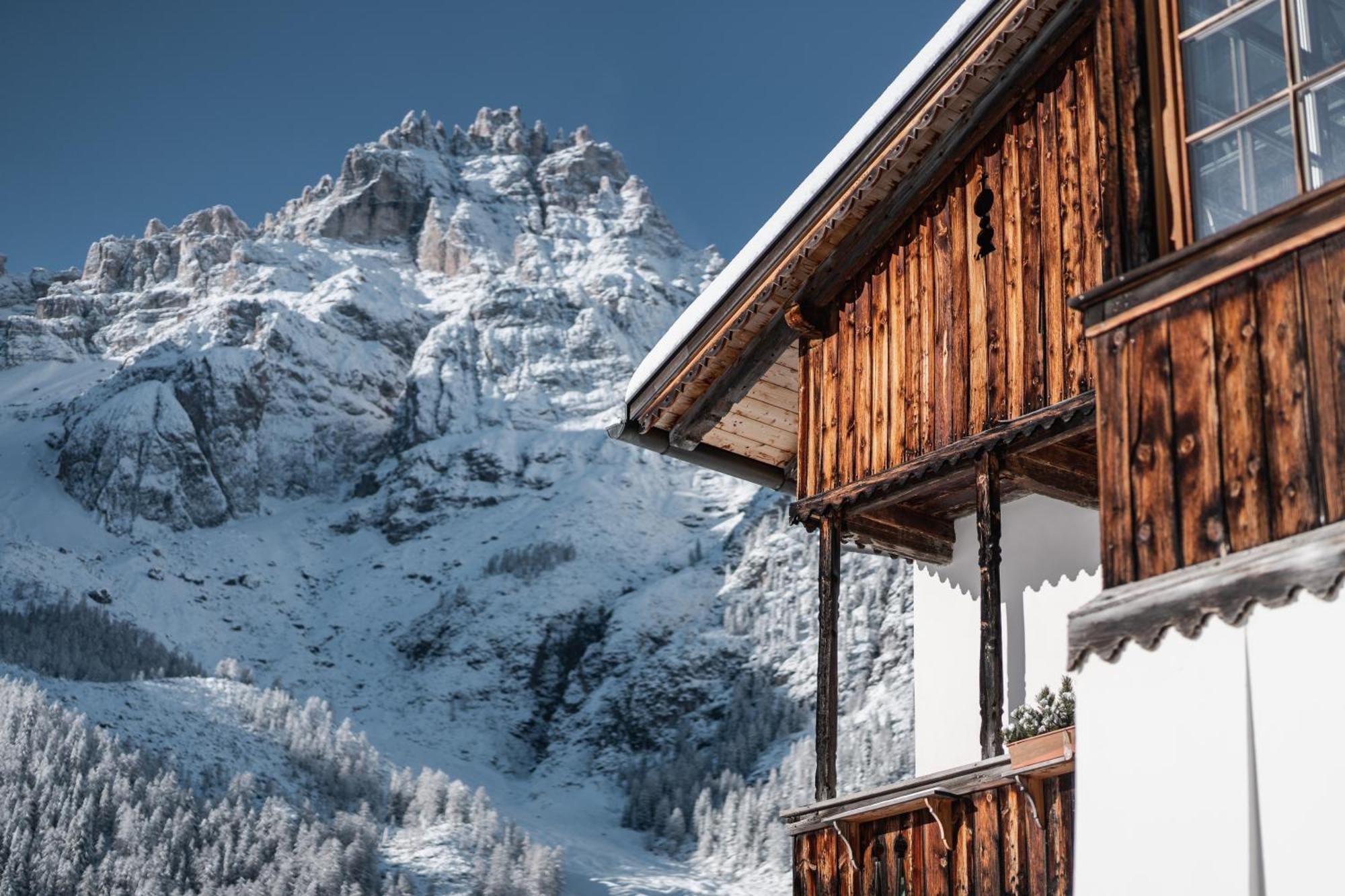 Hotel Dolomitenhof & Chalet Alte Post Sexten Extérieur photo