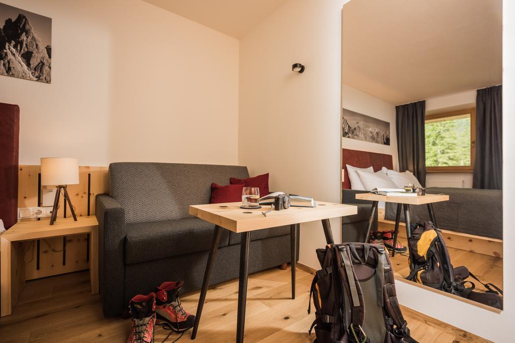 Hotel Dolomitenhof & Chalet Alte Post Sexten Extérieur photo