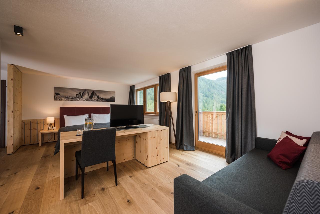 Hotel Dolomitenhof & Chalet Alte Post Sexten Extérieur photo